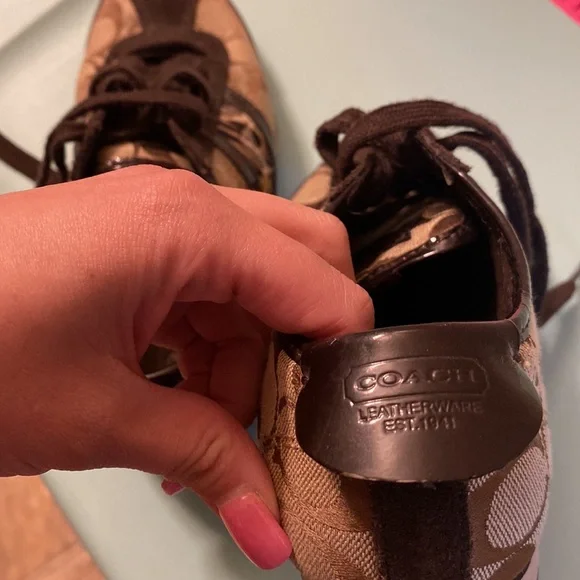 Brown and Tan Leopard Coach Sneakers Size 6 - Picture 6 of 6